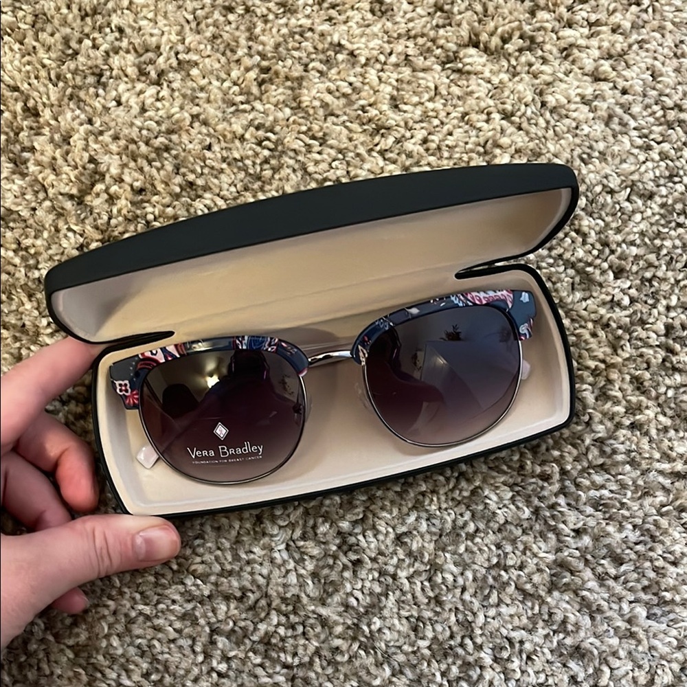 Vera Bradley Black Gradient Sunglasses